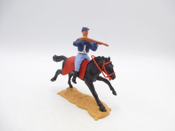 Timpo Toys Northerner 2nd version riding, shooting rifle
