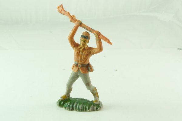 Nardi Soldier with rifle over head - used