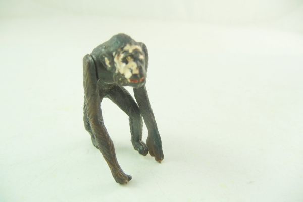 Britains Monkey / Chimpanzee with movable arms - early version