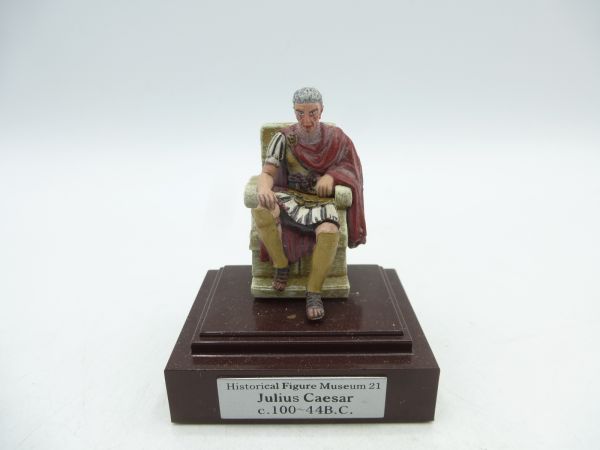 Julius Caesar on throne - figure + base plastic