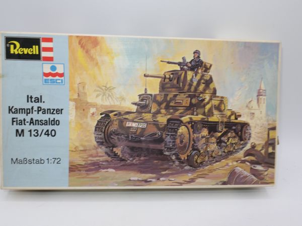 Revell 1:72 Ital. Kampf-Panzer Fiat-Ansaldo M13/40, Nr. 2330 - OVP
