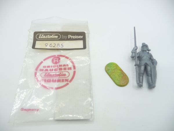 Elastolin 4 cm (blank) Knight standing with lance
