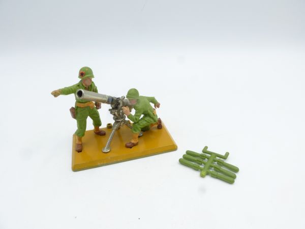 Britains Deetail Grenade launcher position with Americans