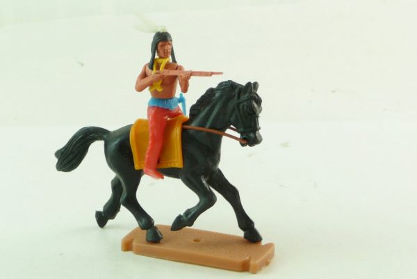 Plasty Indian riding, firing with rifle - rare loose rifle
