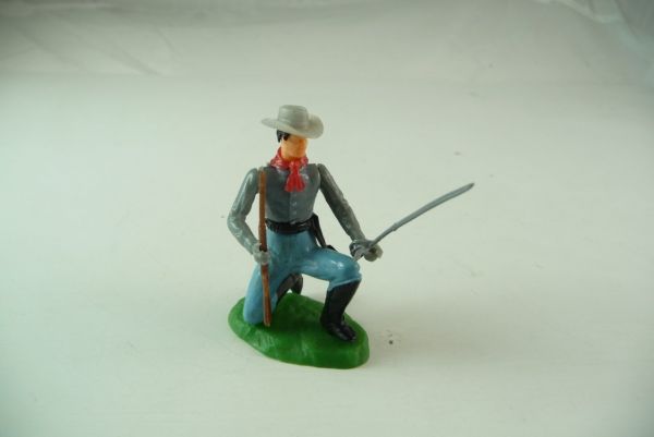 Elastolin Confederate Army soldier kneeling, officer with rifle and sabre
