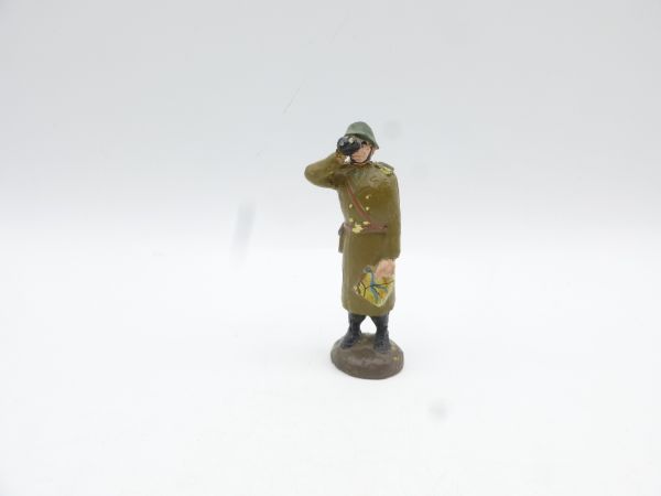 Russian soldier with binoculars + map (approx. 7 cm)