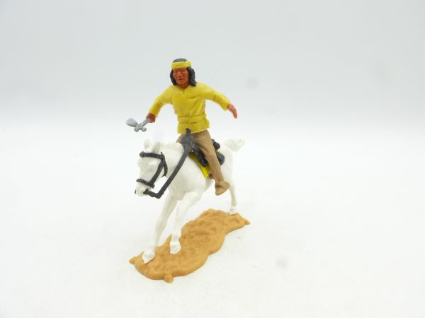 Timpo Toys Apache reitend mit Tomahawk, gelb, beige Hose