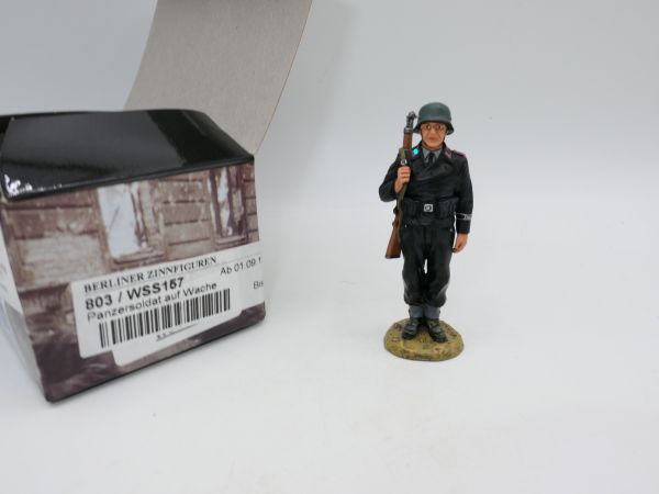 King & Country Tank soldier on guard, WSS 157 - orig. packaging
