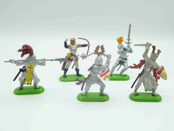 Britains Deetail Group of knights (made in China), 5 figures