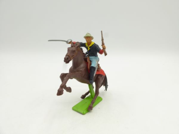 Britains Deetail Soldier 7th Cavalry with sabre + rifle