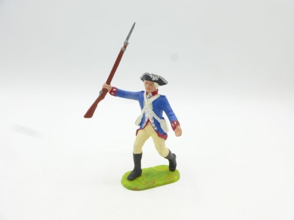 Preiser 7 cm Prussians: soldier advancing with rifle, No. 9163