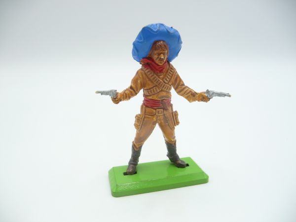 Britains Deetail Mexican firing with 2 pistols - great colours