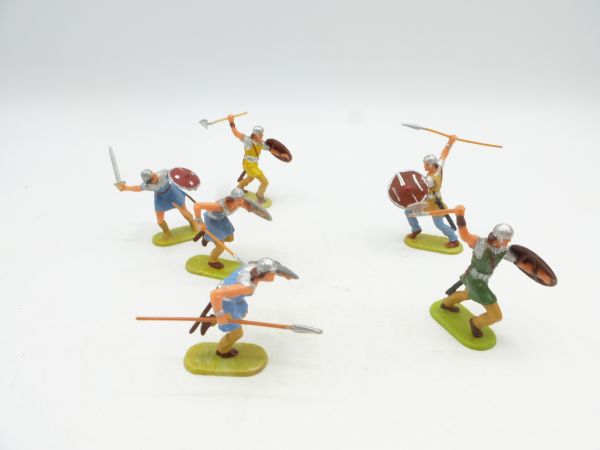 Elastolin 4 cm Group of Normans (6 figures)