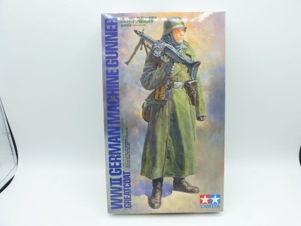 TAMIYA 1:16 WW II German Machine Gunner (Greatcoat), No. 6 - orig. packaging