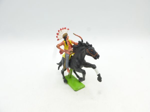Britains Deetail Indian riding, bow sideways