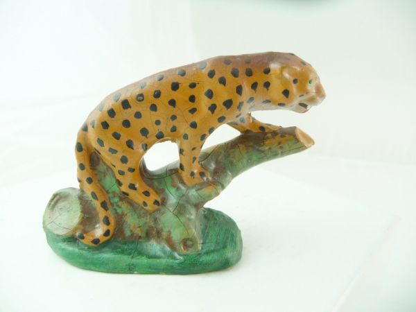 Lisanto Jaguar on branch - great painting