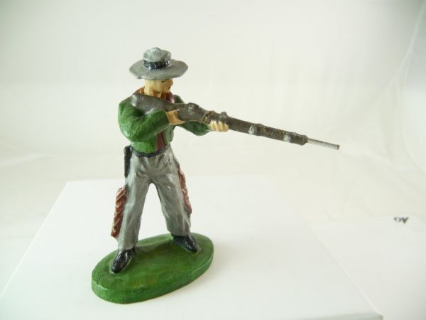 Pfeiffer / Tipple Topple Cowboy standing firing with rifle (green)
