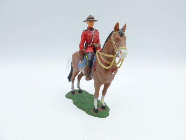 Elastolin 7 cm Mountie on horseback / Canadian (made in Austria)