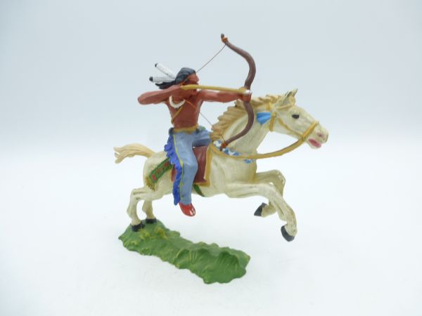 Elastolin 7 cm Indian on horseback, bow in front, No. 6848
