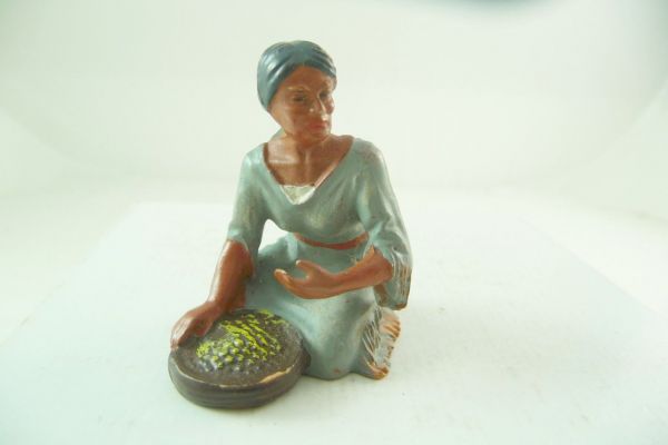 Elastolin 7 cm Indian woman with bowl, No. 6832 - very good condition