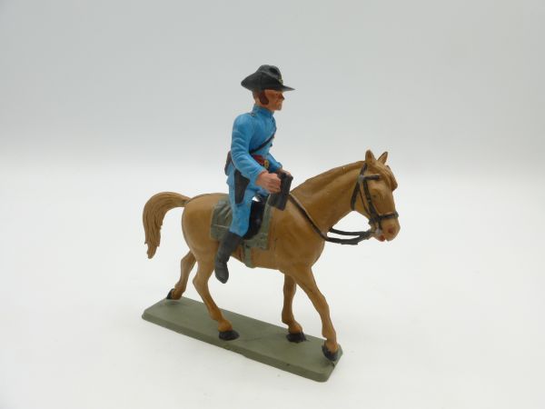 Starlux Union Army officer on horseback with field glasses