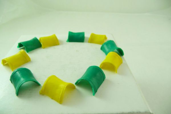 Timpo Toys 10 Wild West Satteldecken (dunkelgrün/gelb)
