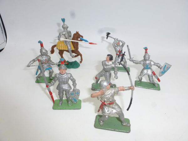 Crescent Tournament knight with 6 knights on foot - slightly used