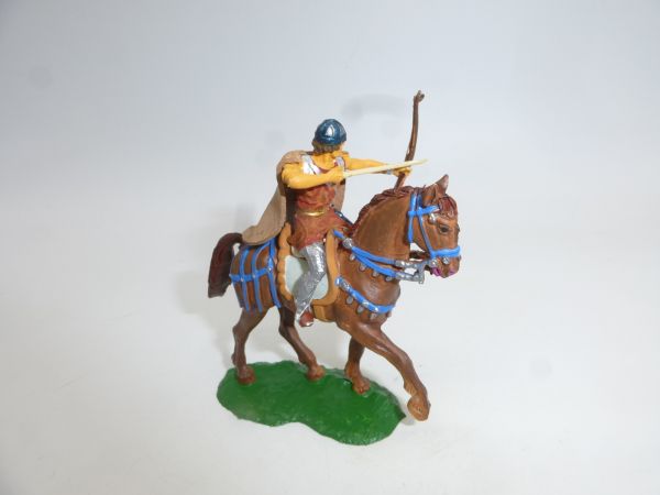 Norman archer riding with cape - great modification to 4 cm figures