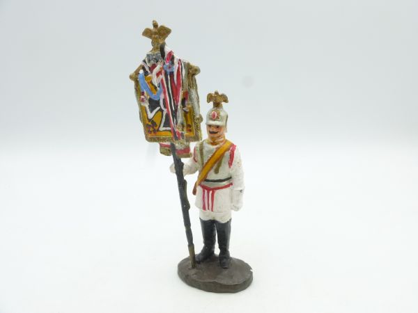 Imperial soldier with standard (compound figure), 9 cm