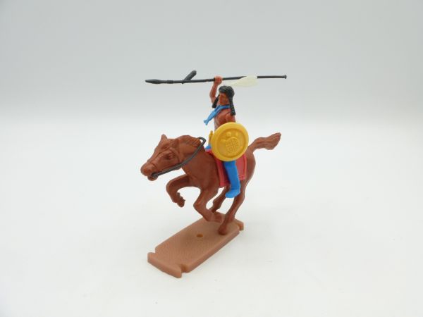 Plasty Indian riding, throwing spear