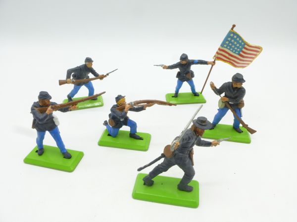 Britains Deetail Beautiful set of Union Army soldiers 1st version on foot (6 figures)