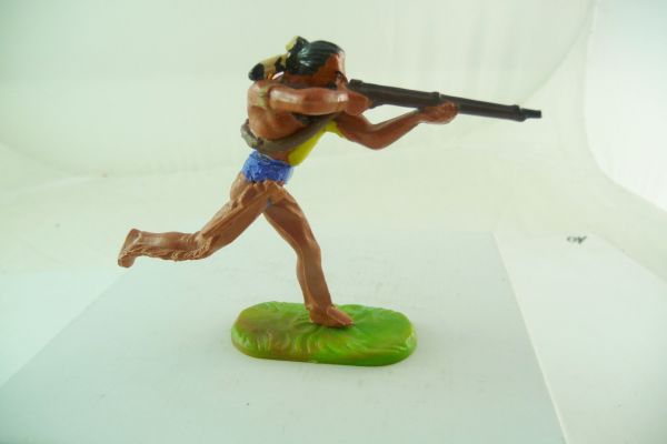 Elastolin 7 cm Blank figure / modification - Indian running with rifle - partly painted
