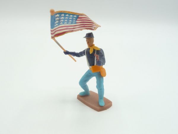 Plasty Union Army soldier standing with flag + pistol