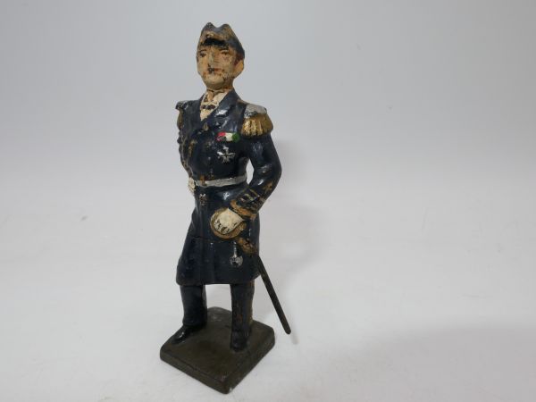Lineol compound Grand Admiral Dr Erich Raeder - in blue painted variation