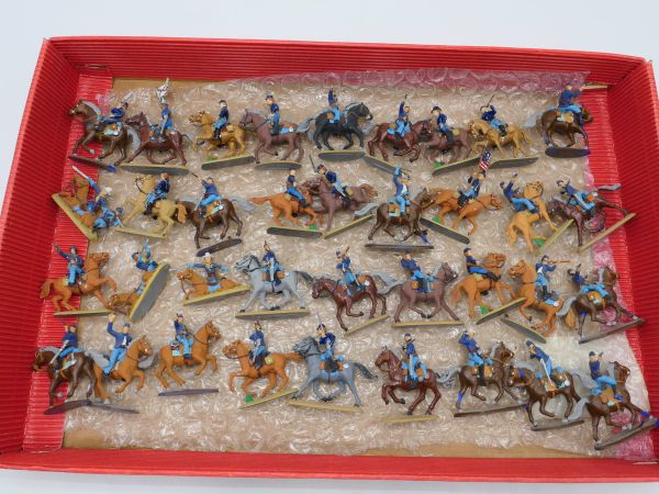 Gruppe Nordstaaten Kavalleriefiguren, ca. 36 Figuren