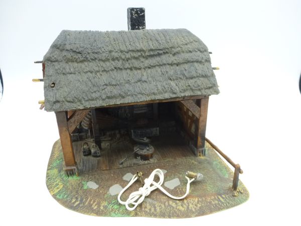 Elastolin 4 cm Castle forge (with dark roof), No. 9650
