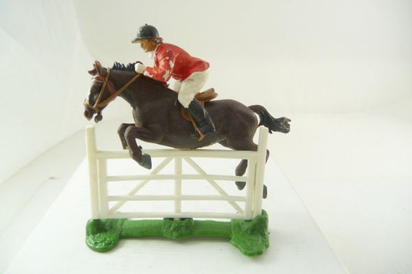 Britains Swoppets Equitation: Jump Jockey with obstacle, with loose saddle - used
