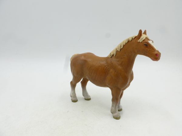 Preiser Horse standing, cold blood / Belgian - orig. packaging, shop discovery