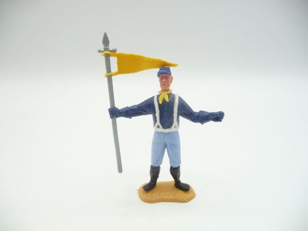 Timpo Toys Union Army soldier 2. version standing with flag