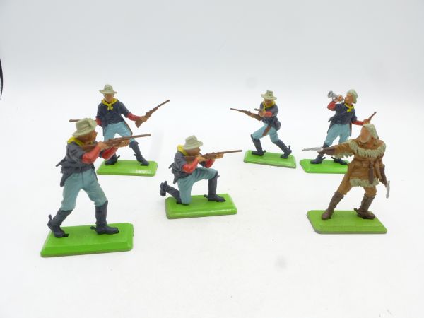 Britains Deetail Set of 7th cavalry on foot (6 figures) - unused