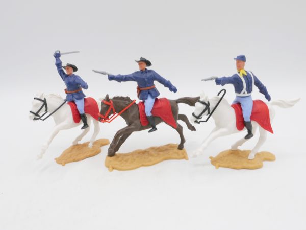 Timpo Toys Group of Northern riders (3 figures)