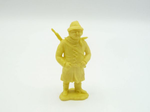 Heinerle Domplast Manurba Character figure, yellow