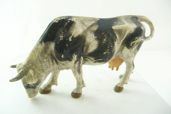 Elastolin Kuh grasend, Nr. 3801, weiß/schwarz - bespielt, siehe Fotos