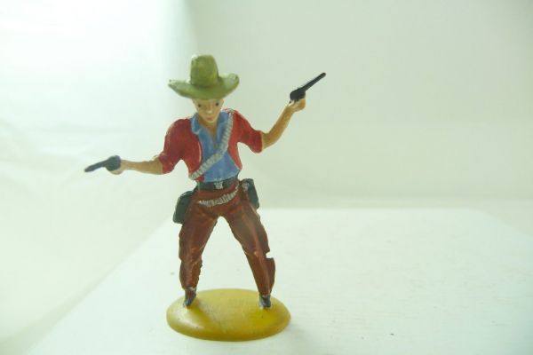 Merten 4 cm Cowboy firing with 2 pistols