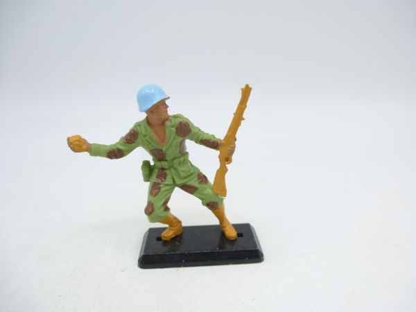 Britains Deetail Task Force, Soldat mit Handgranate + Gewehr