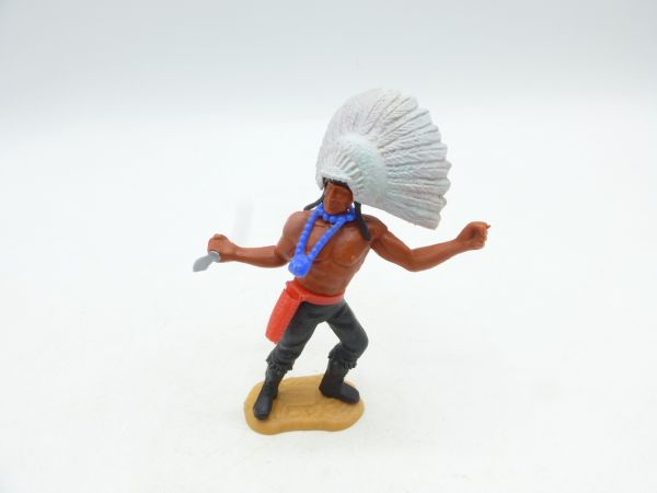 Timpo Toys Chief standing with knife, short feather headdress