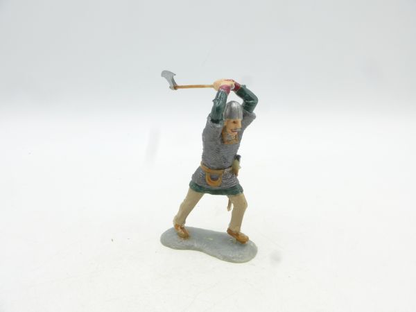 Norman with battle axe (similar to Starlux)