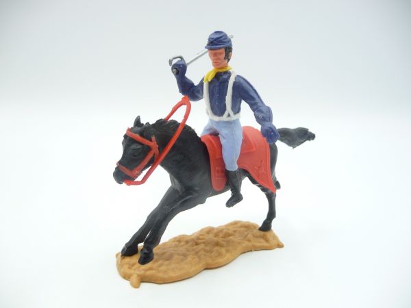 Timpo Toys Union Army Soldier 3rd version riding, striking sabre from above