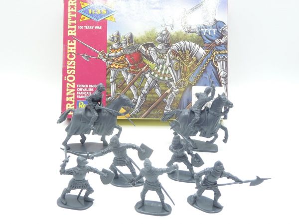 Revell 1:32 100 Years' War, French Knights, No. 2605 - orig. packaging,  complete, box top