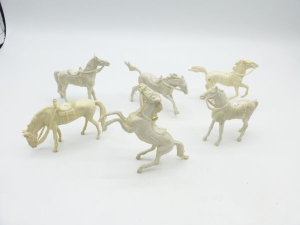 Merten 6 Pferde (Rohlinge), weiß, Höhe 5 cm